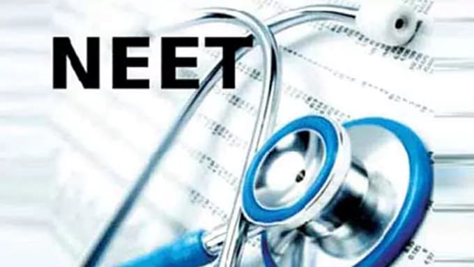 విద్యార్థులకు ఉచిత బస్సు సౌకర్యం