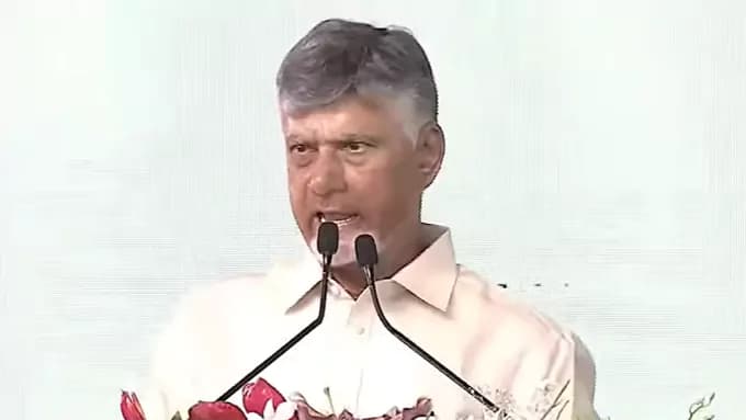 ఒకప్పుడు .. ఇప్పుడు స్వర్ణగిరి