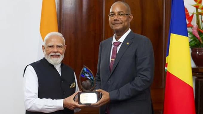 మోదీకి సీషెల్స్ అత్యున్నత పురస్కారం