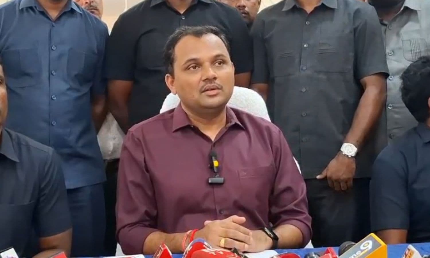 కేజీల గంజాయితో సస్పెండెడ్ కానిస్టేబుల్