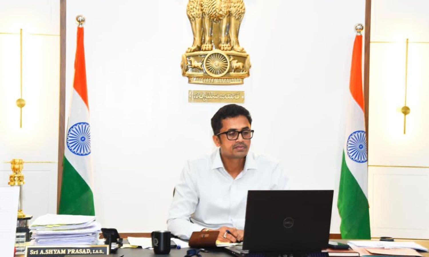 శ్రీ సత్యసాయి జిల్లా యువతకు గోల్డెన్ ఛాన్స్.. ఎయిర్ పోర్టుల్లో ఉద్యోగం
