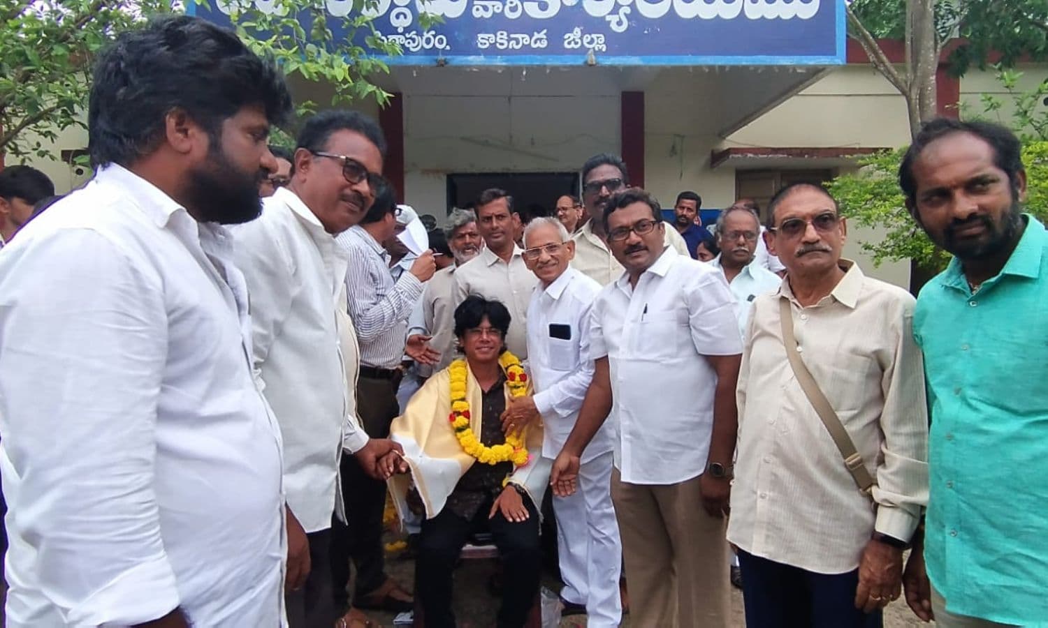 శతాబ్దాల నాటి 'ఇనాం భూముల' సమస్య పరిష్కారం