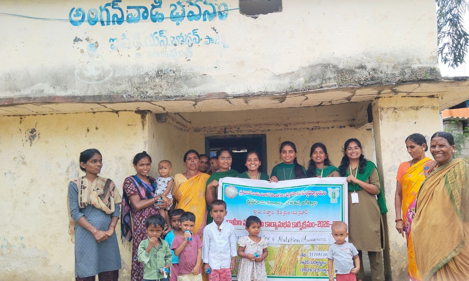 ఖాజాపూర్ లో చిన్నారులకు పరిశుభ్రత, పోషకాహార అవగాహన