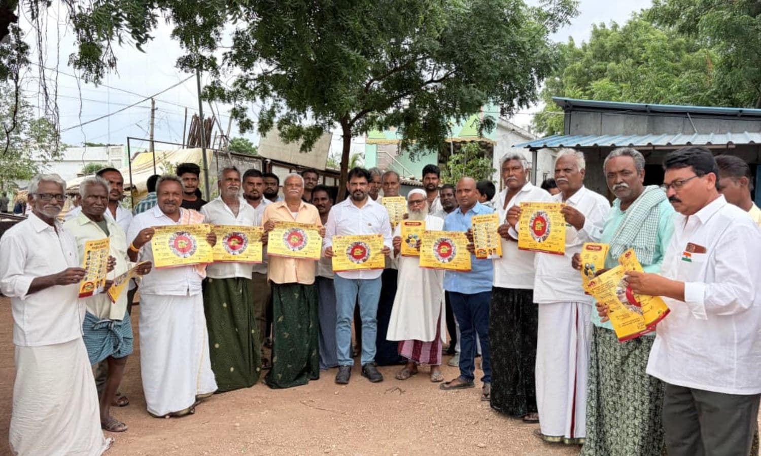 పూనూరు నూతలపాడులో 'ఇంటింటికి తెలుగుదేశం' పాల్గొన్న ఎమ్మెల్యే ఏలూరి