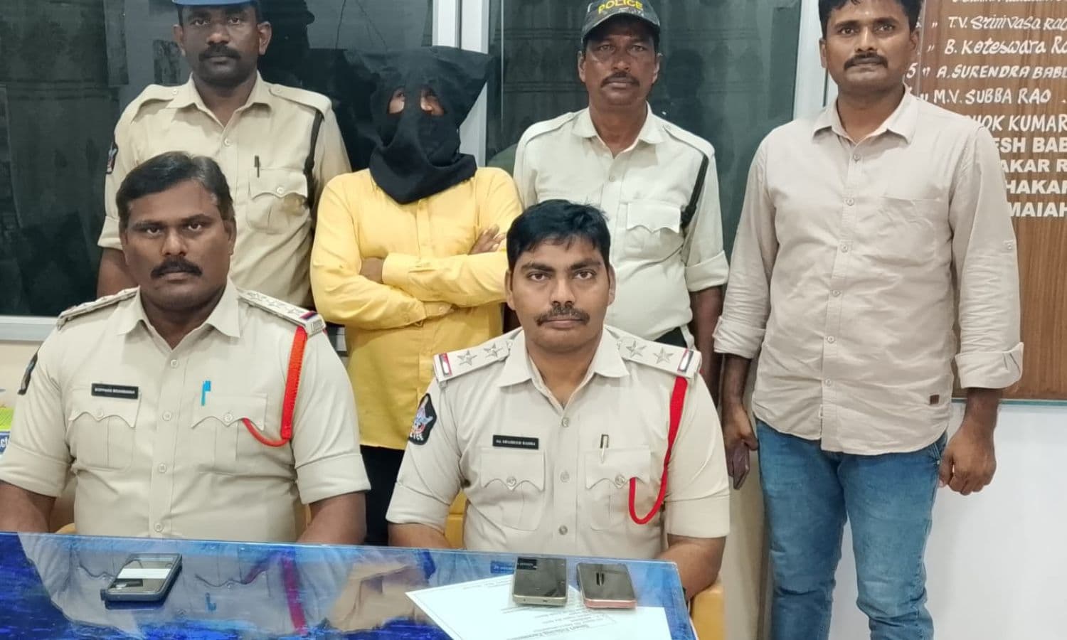 వినుకొండలో మహిళ హత్య కేసు నిందితుడు అరెస్ట్