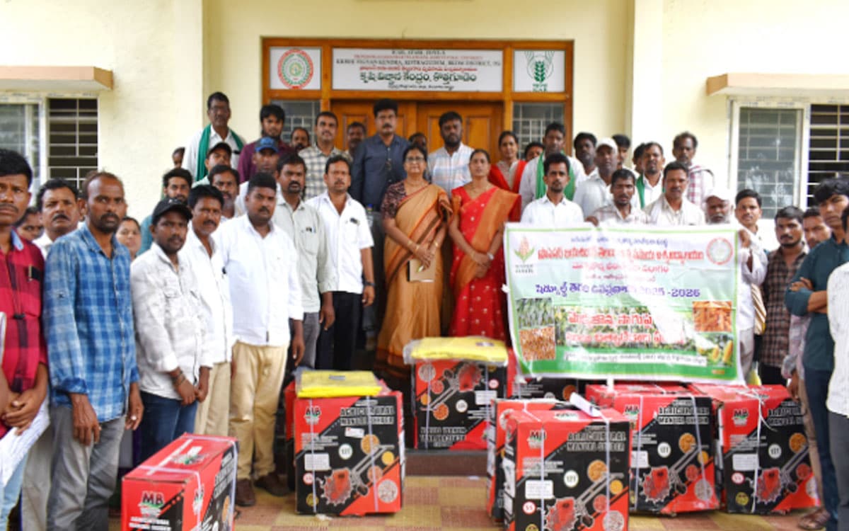 మొక్కజొన్న సాగులో యాంత్రీకరణతో అధిక లాభాలు