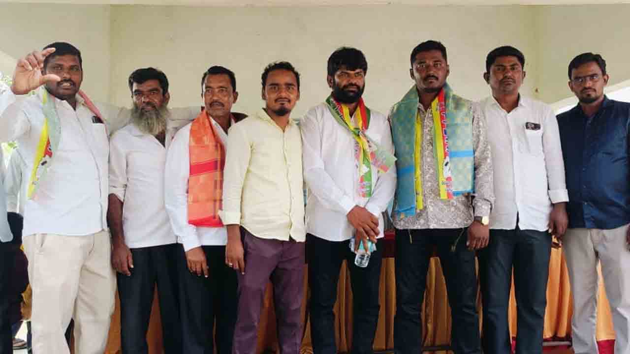 సర్ పై నిరక్షరాస్యులకు అవగాహన కల్పించాలి