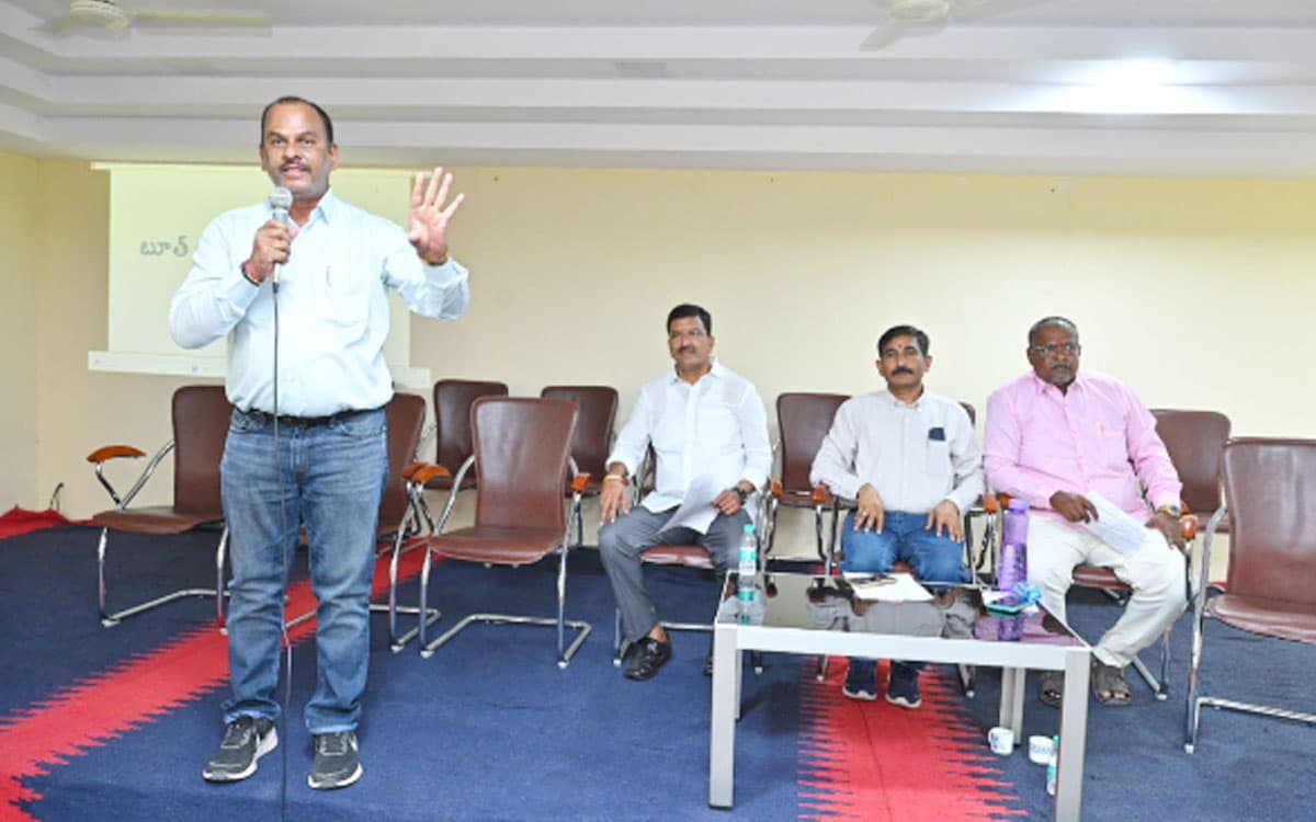 ఓటరు సవరణ పగడ్బందీగా నిర్వహించాలి