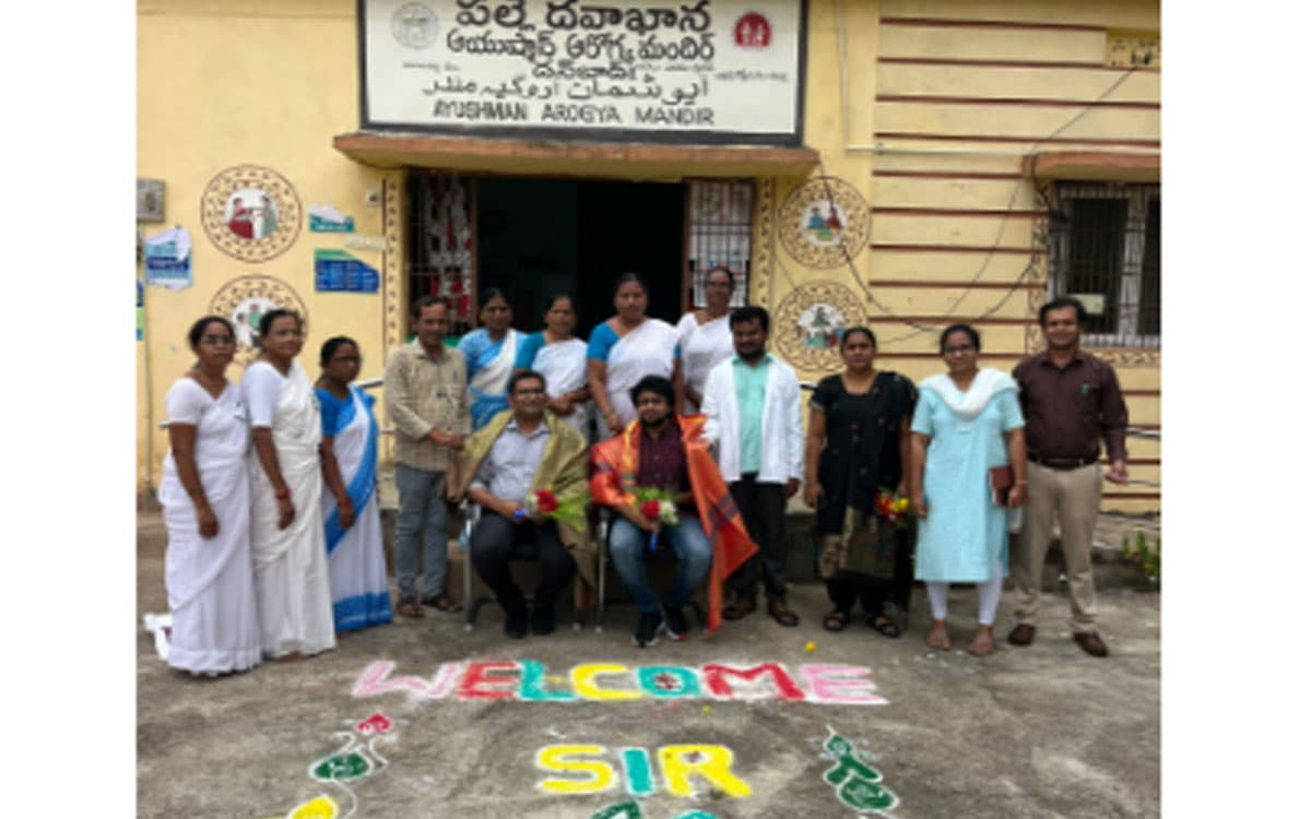 పెనగడప పీహెచ్ సీని తనిఖీ చేసిన ప్రాంతీయ ప్రజారోగ్య నిపుణులు