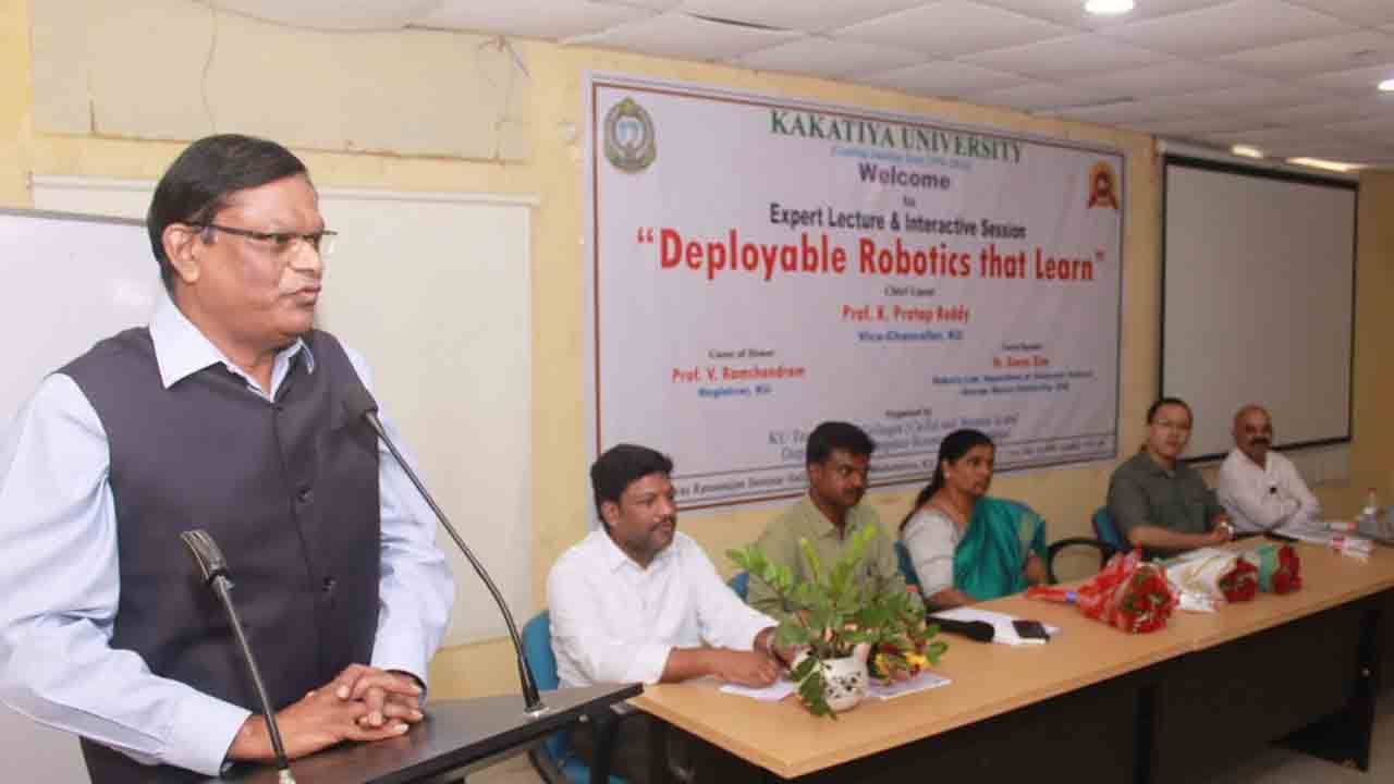 రోబోటిక్స్ అత్యంత వేగంగా రూపాంతరం చెందుతోంది
