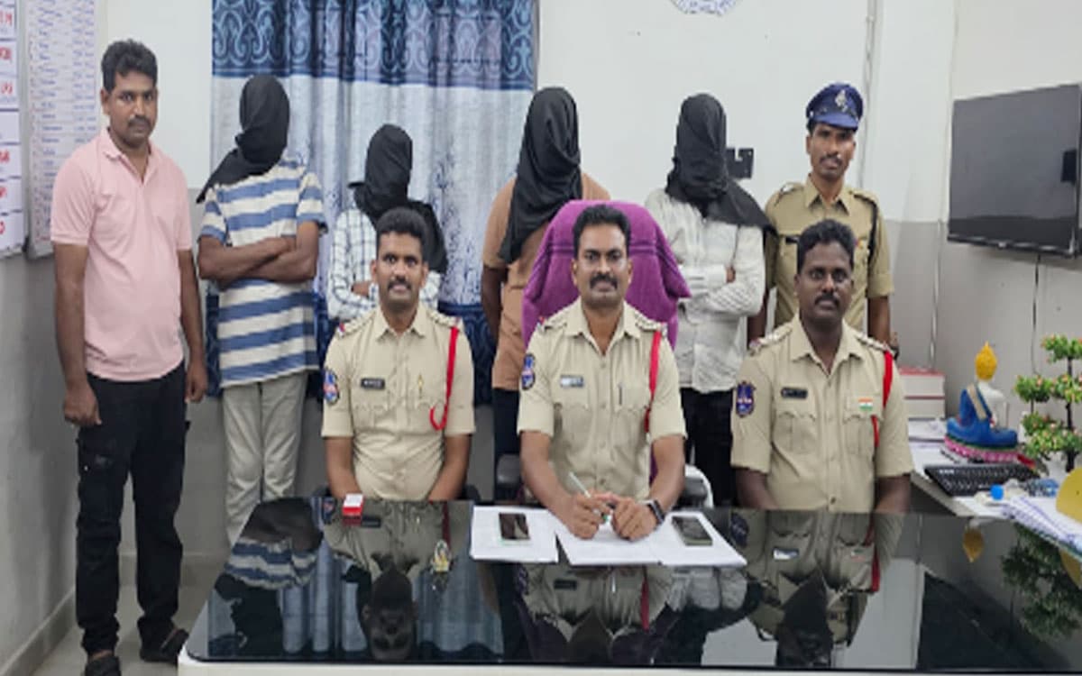 ఫారెస్ట్ బీట్ ఆఫీసర్ న వీన్ మృతికి కారణమైన నిందితులు అరెస్టు