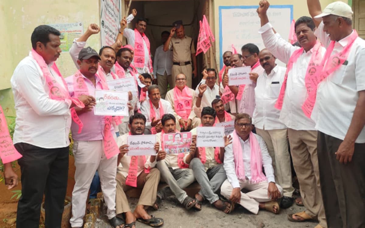 ప్ర జా సంక్షేమాన్ని గాలికొదిలిన కాంగ్రెస్ ప్ర భుత్వం