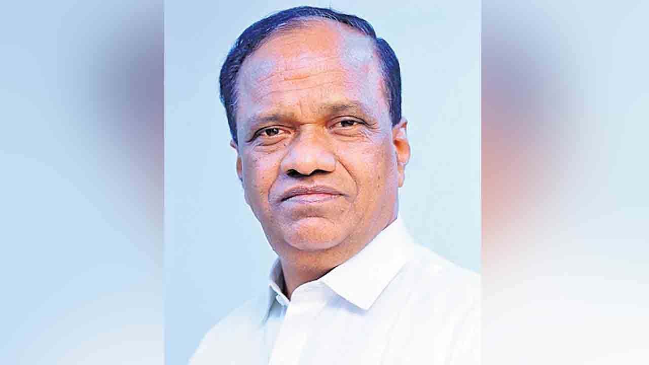 కూల్చివేతలు, ఆత్మహత్యలే కాంగ్రెస్‌ ప్రగతి