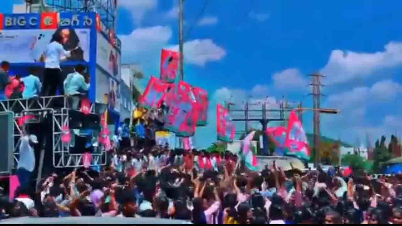 Polytechnic Students | బీఆర్‌ఎస్‌ ఆంథెమ్‌ సాంగ్‌కు పాలిటెక్నిక్‌ విద్యార్థుల మాస్‌ స్టెప్పులు.. వీడియో