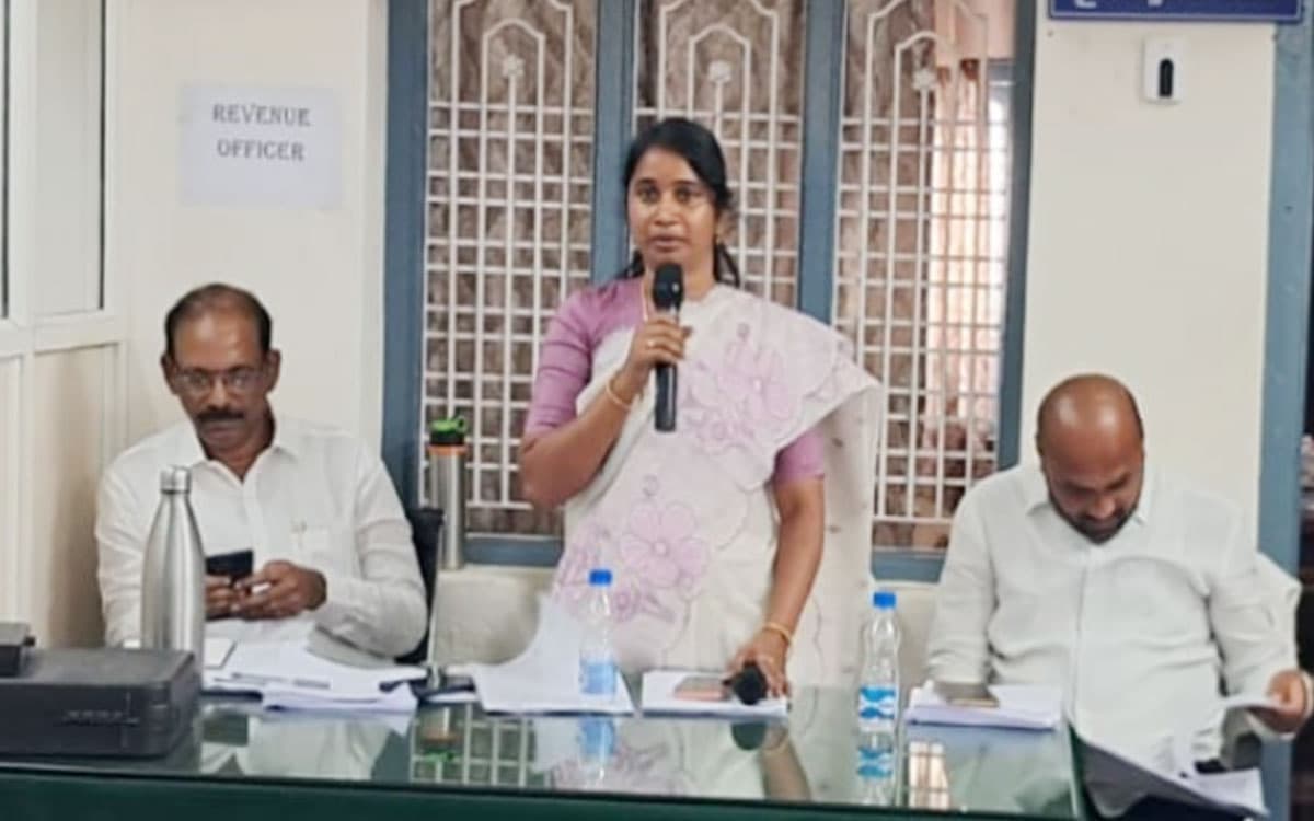 ఎల్ నినోప్ర‌భావం లేకుండా తాగునీటి సరఫరాకు చర్యలు : మున్సిపల్ చైర్‌ప‌ర్స‌న్ పి.అనిత