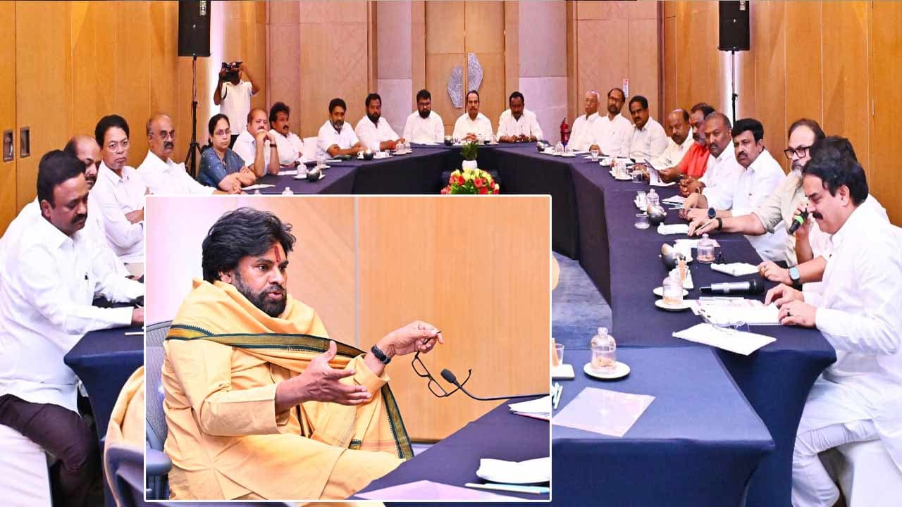ప్రజలతో మరింతగా మమేకం కావాలి.. పవన్ కల్యాణ్ దిశానిర్దేశం