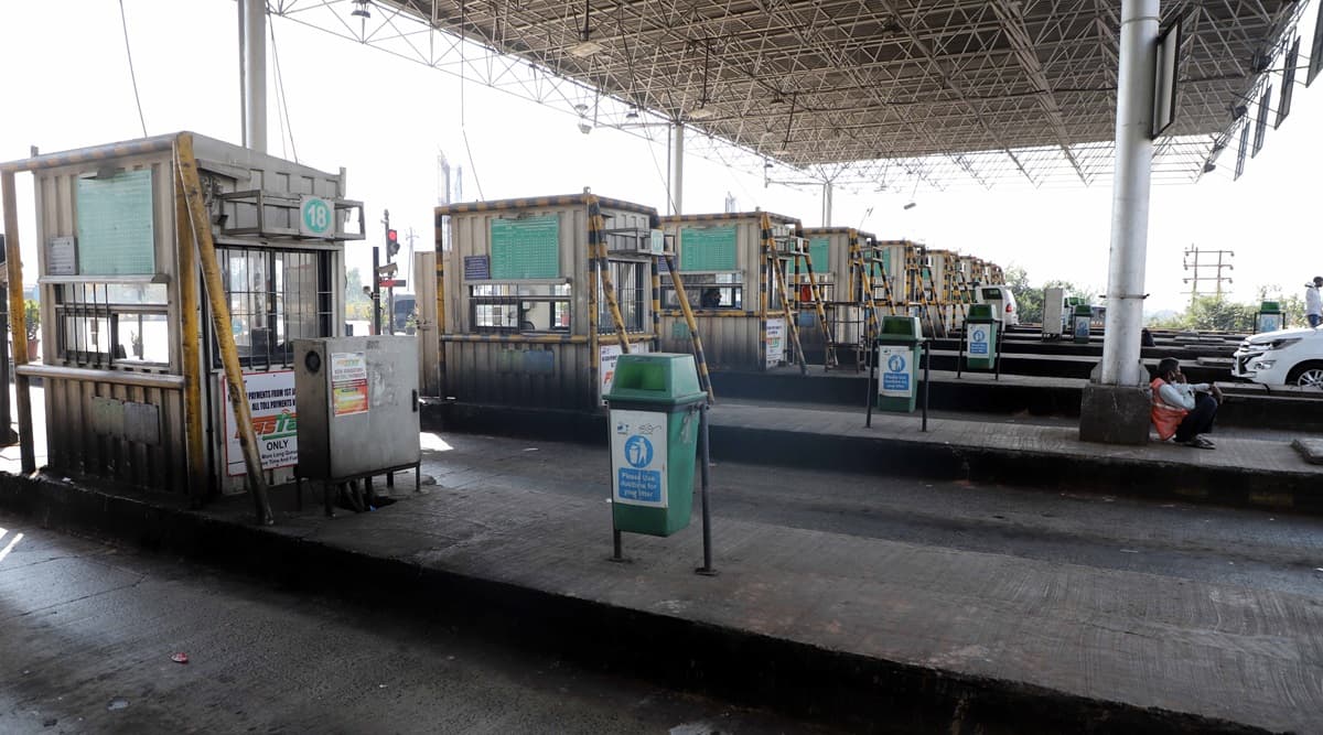 Locals Around 20 Km Radius Of Toll Plaza To Get Annual Pass Road Ministry