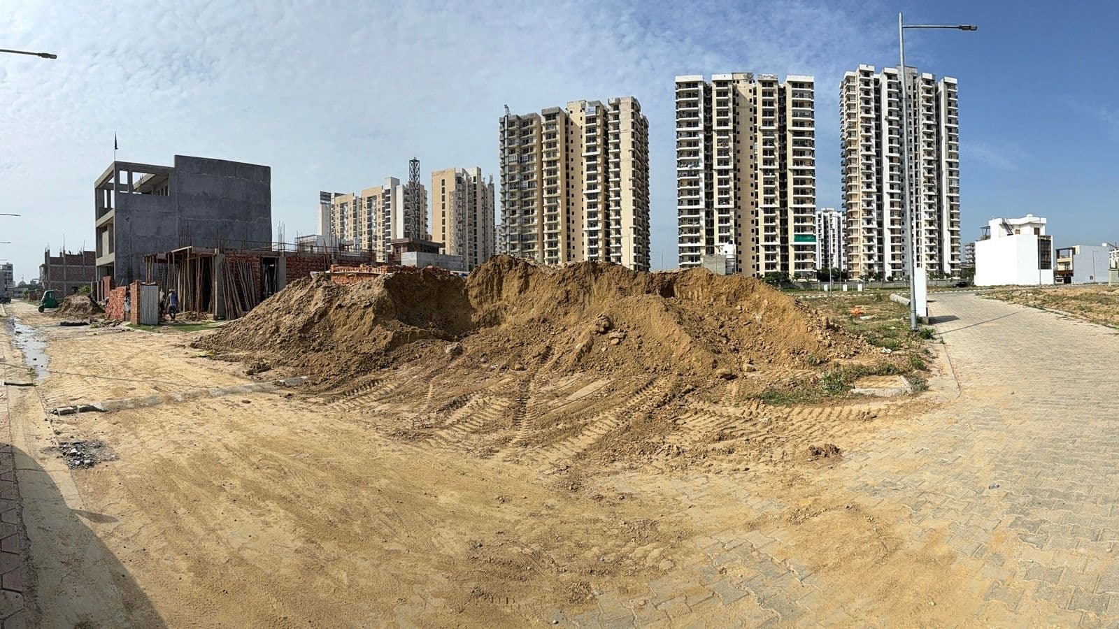 Ghaziabad Homebuyers Battle Delayed Project