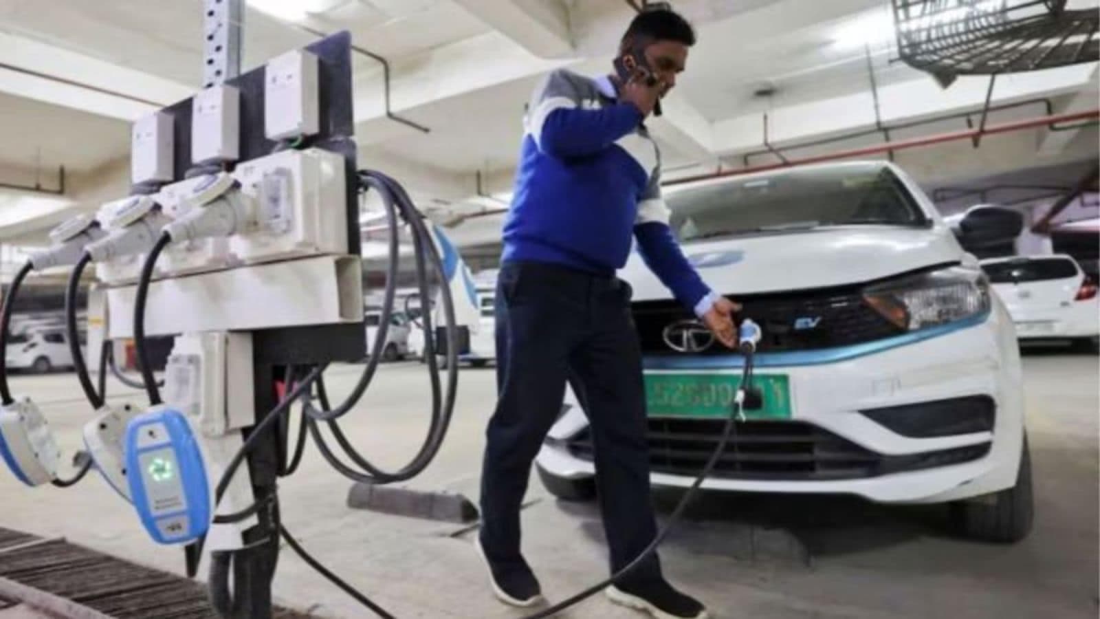 Delhi Ev Policy Draft Hybrid Cars Road Tax Exemption Changes