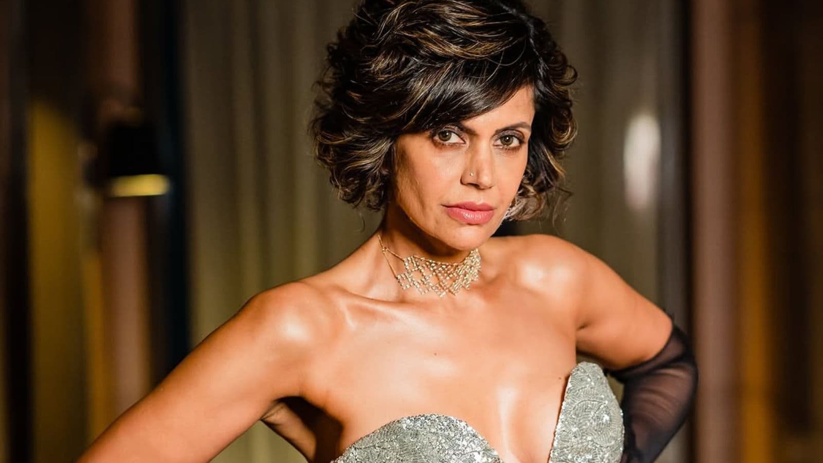 Mandira Bedi Shares Ab Exercises