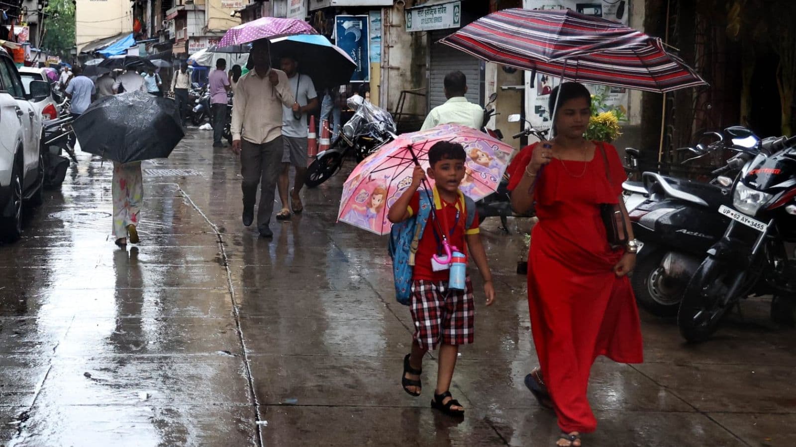 Mumbai Rains Waterlogging Andheri Subway Flooded Heavy Rain June 2026