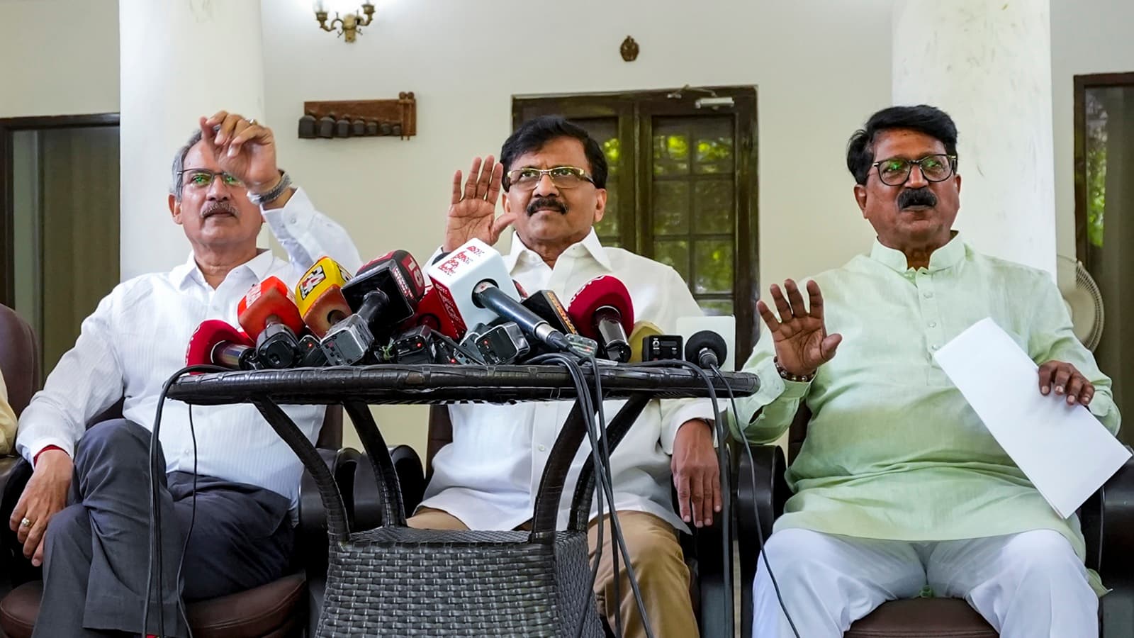 Operation Tiger Buzz Shiv Sena Ubt Mp Meet Lok Sabha Speaker Entertain Breakaway Group