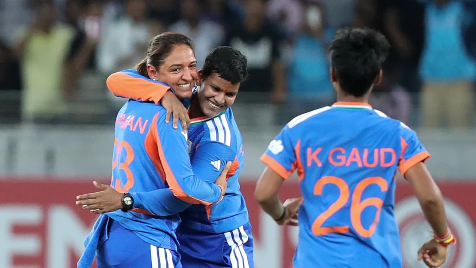 India survive top-order wobble, beat Pakistan by 7 wickets in Women’s Asia Cup