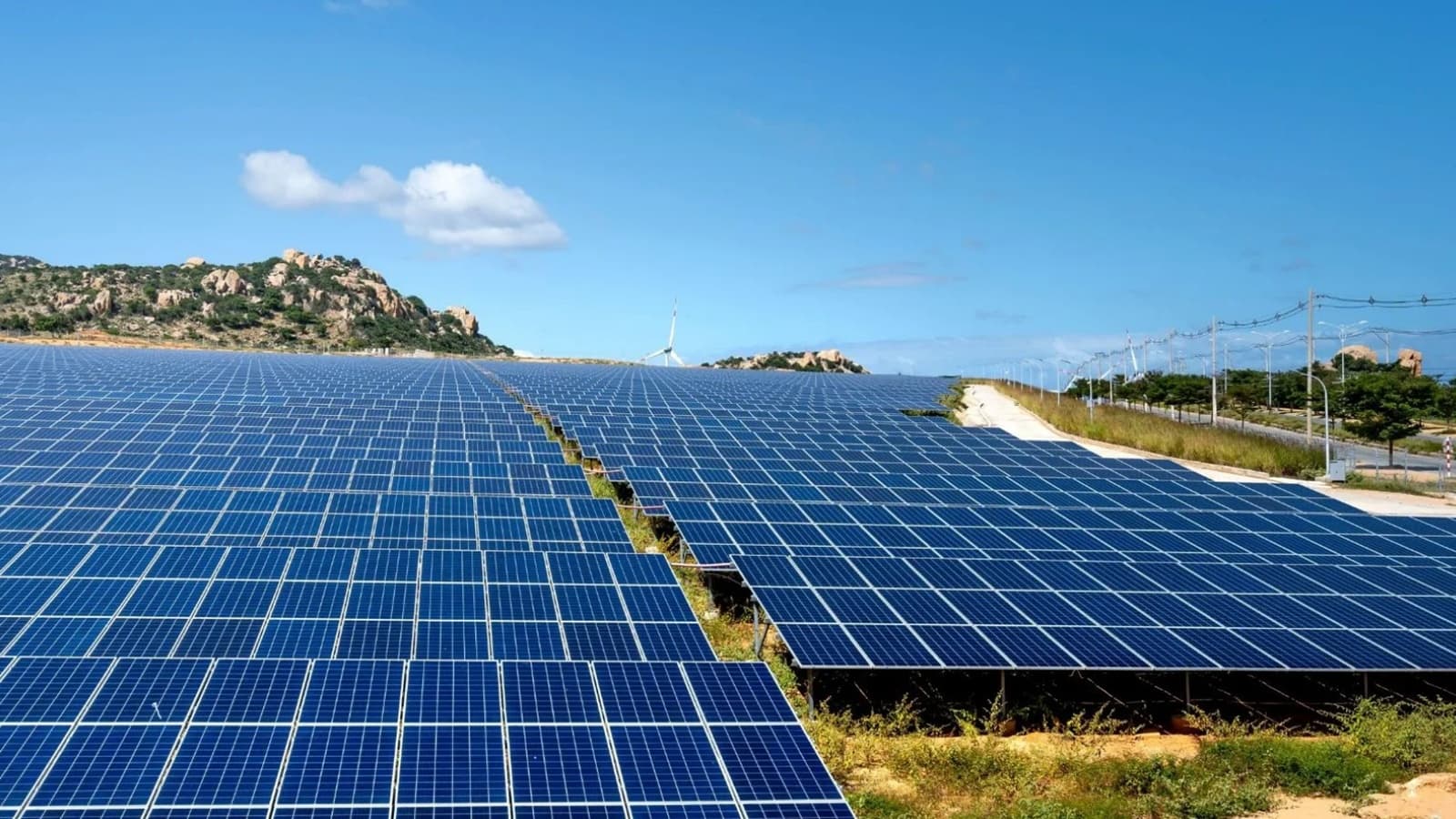 Delhi Solar Push Cost Free Maintenance Details