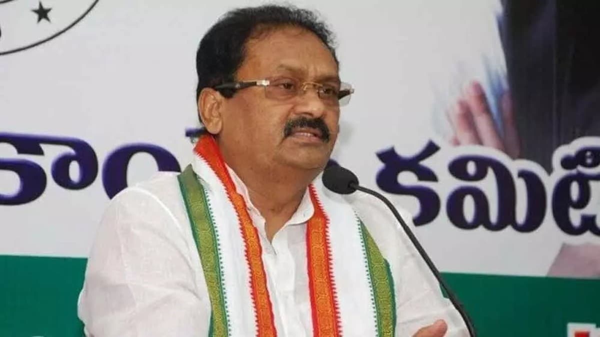 షబ్బీర్ అలీ పై సీరియస్, అనూహ్య నిర్ణయం