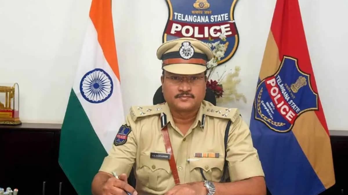 హైడ్రా కమీషనర్ ఏవీ రంగనాథ్ కు షాక్.. రూ.50వేల జరిమానా విధించిన హైకోర్టు