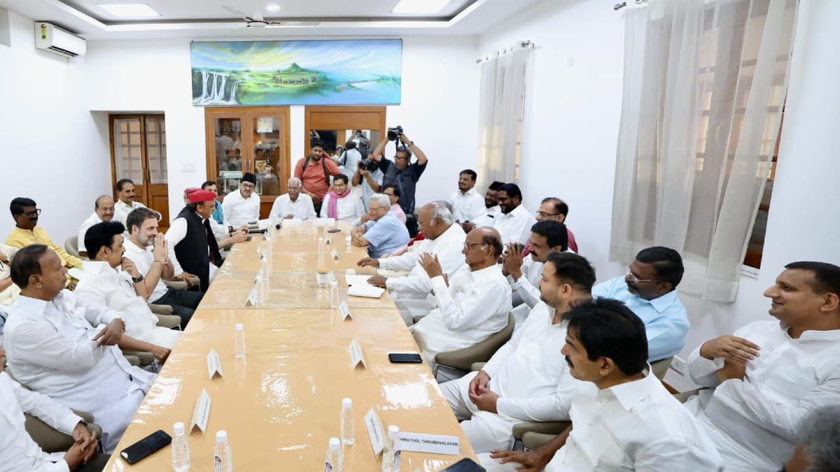 ఇండియా’ కూటమి భారీ స్కెచ్.. మోదీ సర్కార్ పై పోరుకు 23 పార్టీల సై