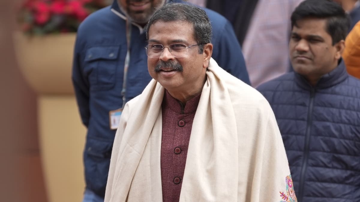 మోదీ కేబినెట్ లో మళ్లీ ధర్మేంద్ర ప్రధాన్