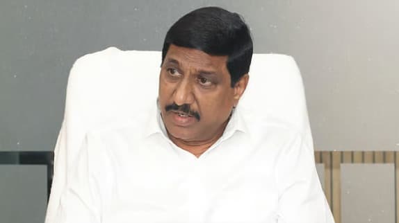 వైఎస్సార్ విగ్రహాన్ని ధ్వంసం చేసింది వైసీపీ కార్యకర్తే
