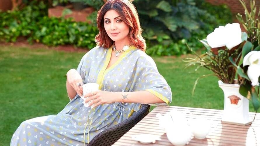 శిల్పా శెట్టి రెస్టారెంట్లో ధరలు ఎలా ఉన్నాయో చూశారా