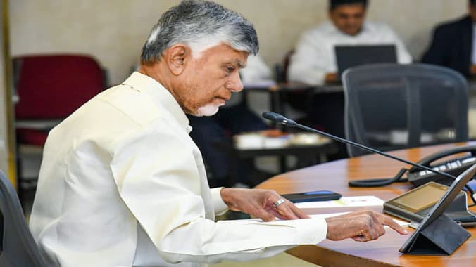 పెట్టుబడులే లక్ష్యం.. రేపు సింగపూర్ కు సీఎం చంద్రబాబు
