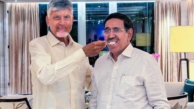 సింగపూర్ లో మంత్రి నారాయణ బర్త్ డే సెలబ్రేట్ చేసిన చంద్రబాబు... ఫొటోలు ఇవిగో