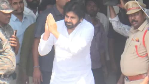 తెలంగాణలోని హన్మకొండలో పవన్ కల్యాణ్ పర్యటన