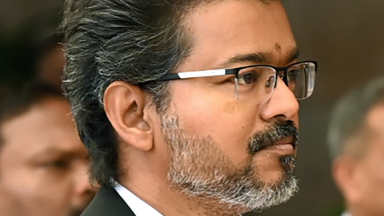 కోట్లతో బంగారు ఉంగరాల పథకం.. తమిళనాడు ప్రభుత్వ నిర్ణయంపై మిశ్రమ స్పందన