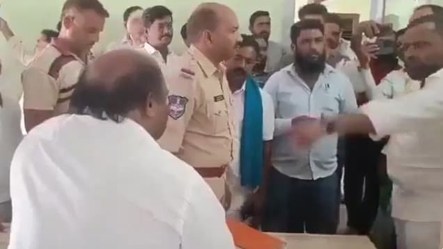 నిజామాబాద్ లో ఉర్దూ బోధిస్తున్నారని ప్రిన్సిపాల్ పై దాడి... బీజేపీ నేతలపై చర్యలు తీసుకోవాలన్న షమా మహమ్మద్