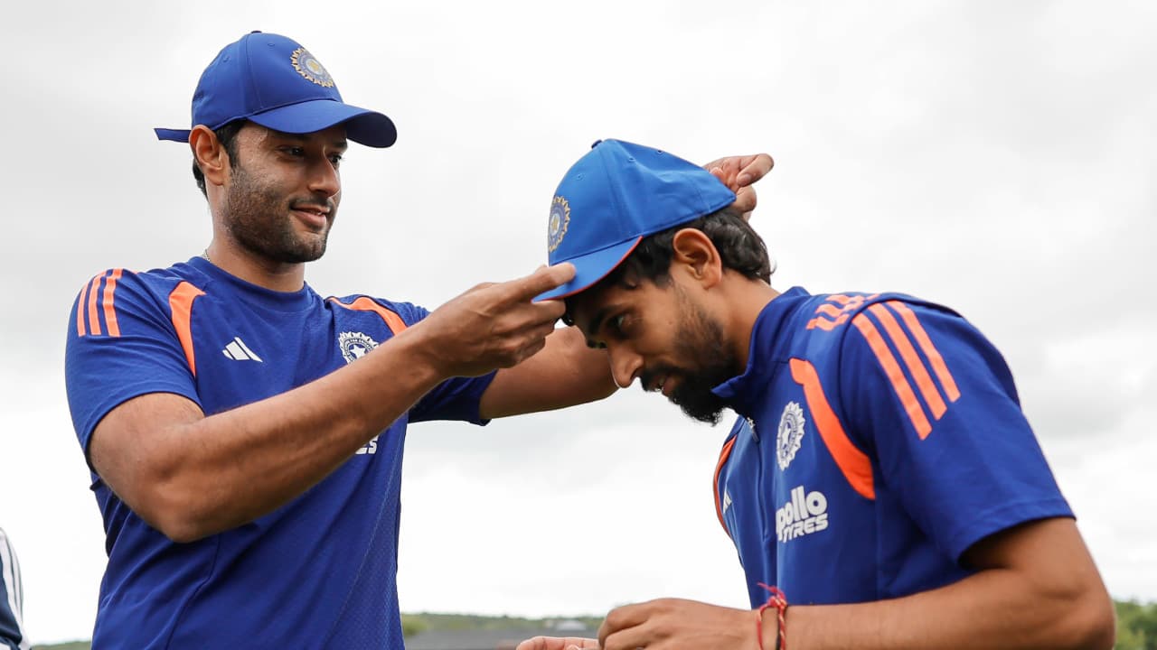 ప్రిన్స్ యాదవ్ మ్యాజిక్.. ఐర్లాండ్ ను కట్టడి చేసిన భారత్
