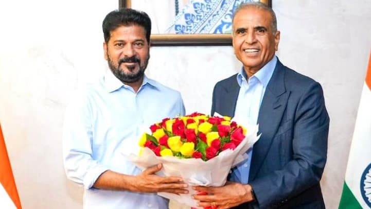 హైదరాబాద్ లో ఎయిర్ టెల్ విస్తరించండి.. సునీల్ మిట్టల్ కు సీఎం రేవంత్ ఆహ్వానం