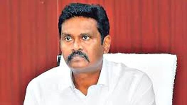 బెనిఫిట్స్ ఇవ్వొద్దంటూ ప్రభుత్వానికి భార్య లేఖ