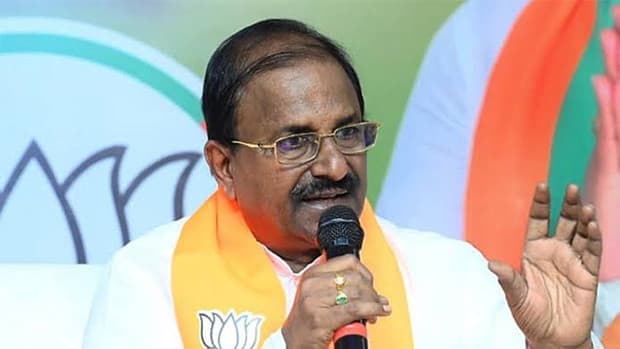 వైసీపీ చేతిలో కాపులు మోసపోవద్దు