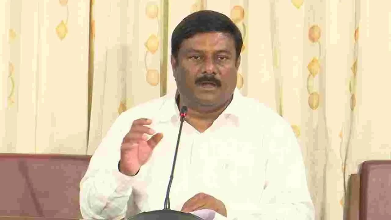 మంత్రి పొంగులేటికి సవాల్ .. వివరణ ఇచ్చే వరకు కదిలేది లేదు