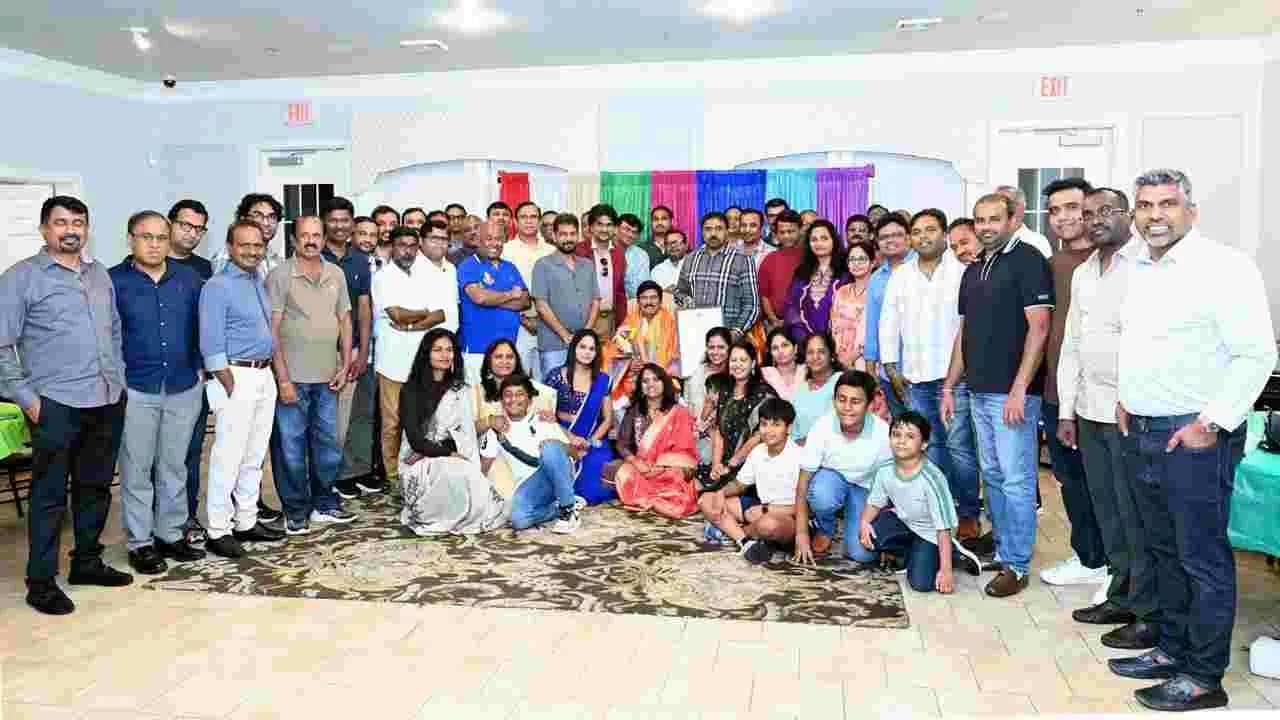 ఫిలడెల్ఫియాలో పద్మశ్రీ’ అవార్డు గ్రహీత నటుడు రాజేంద్ర ప్రసాద్ కు ఘన సన్మానం
