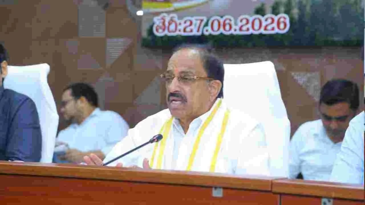 గోదావరి వరదల నేపథ్యంలో జిల్లా యంత్రాంగం సన్నద్ధం కావాలి