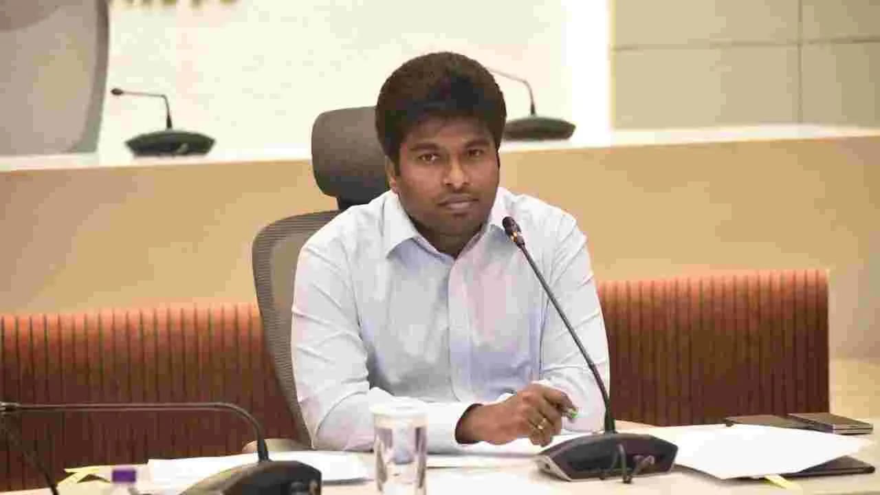 గల్లంతైన మత్స్యకారుల కోసం ముమ్మర గాలింపు