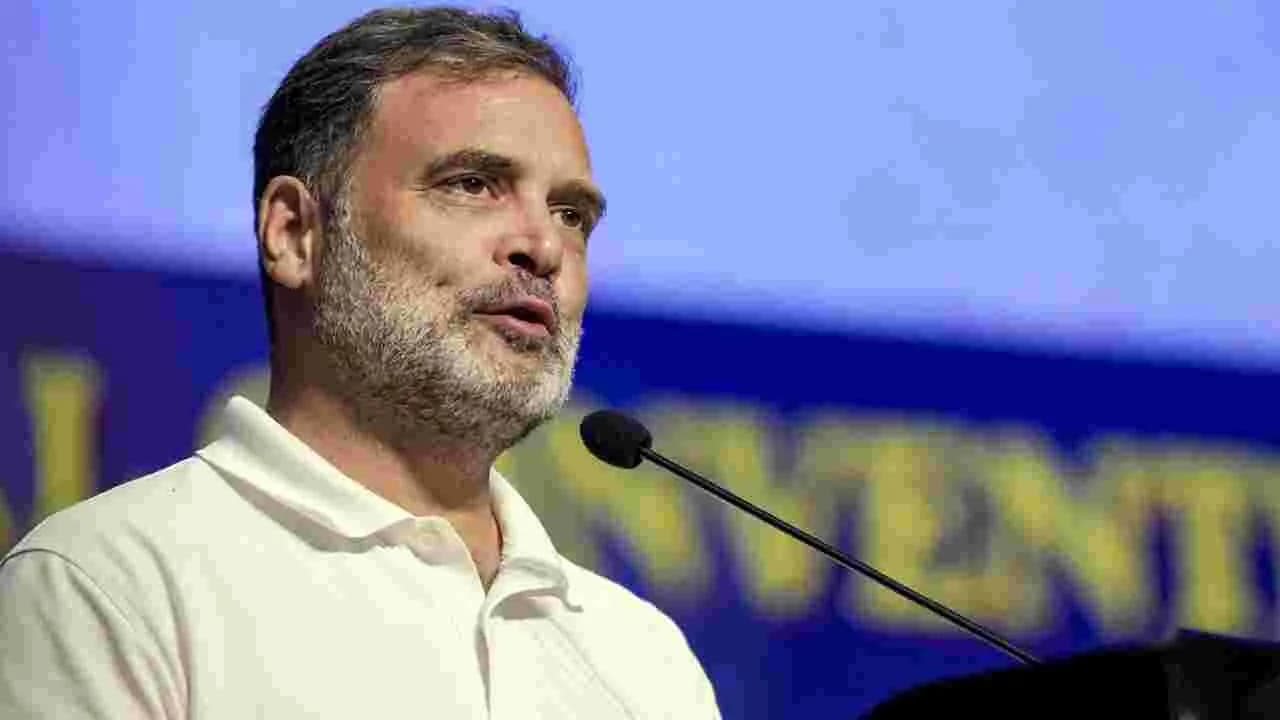 రాహుల్ కు సభా హక్కుల ఉల్లంఘన నోటీసు