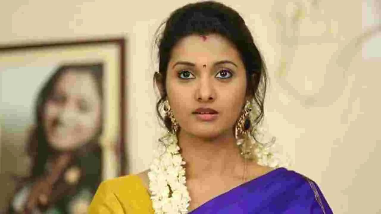 నెగిటివ్ పాత్రలైనా చేస్తా