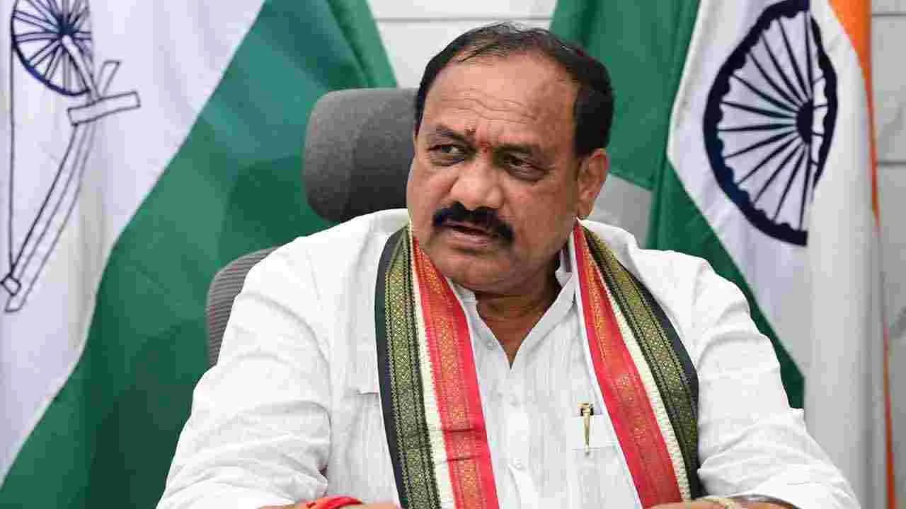 అక్కసుతోనే అడ్డగోలు మాటలు.. కేటీఆర్, హరీశ్ పై మహేష్ ఆగ్రహం